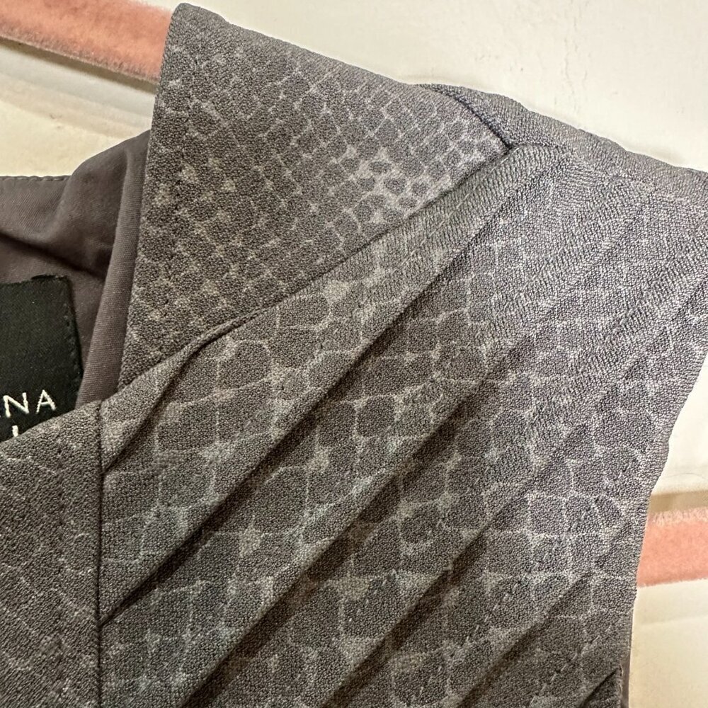 Adrianna Papell Grey Sheath Dress Size 8P Snake Skin Party Event Work Office - Picture 4 of 9